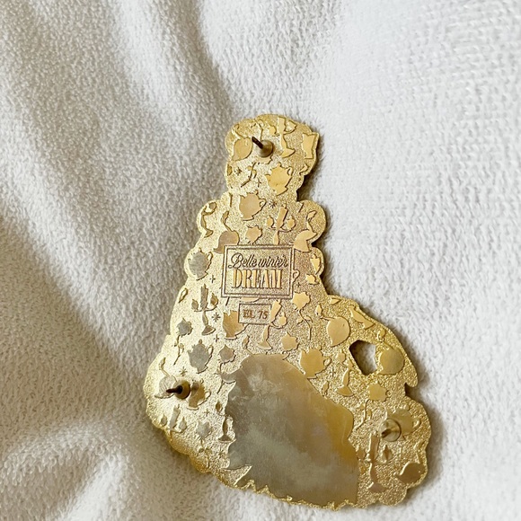 💗SOLD💗Fantasy dream pin belle - Picture 2 of 2